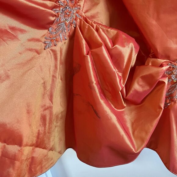 MARY'S FORMAL QUINCEANERA/PROM DRESS Sz 8 Beaded - Picture 11 of 16